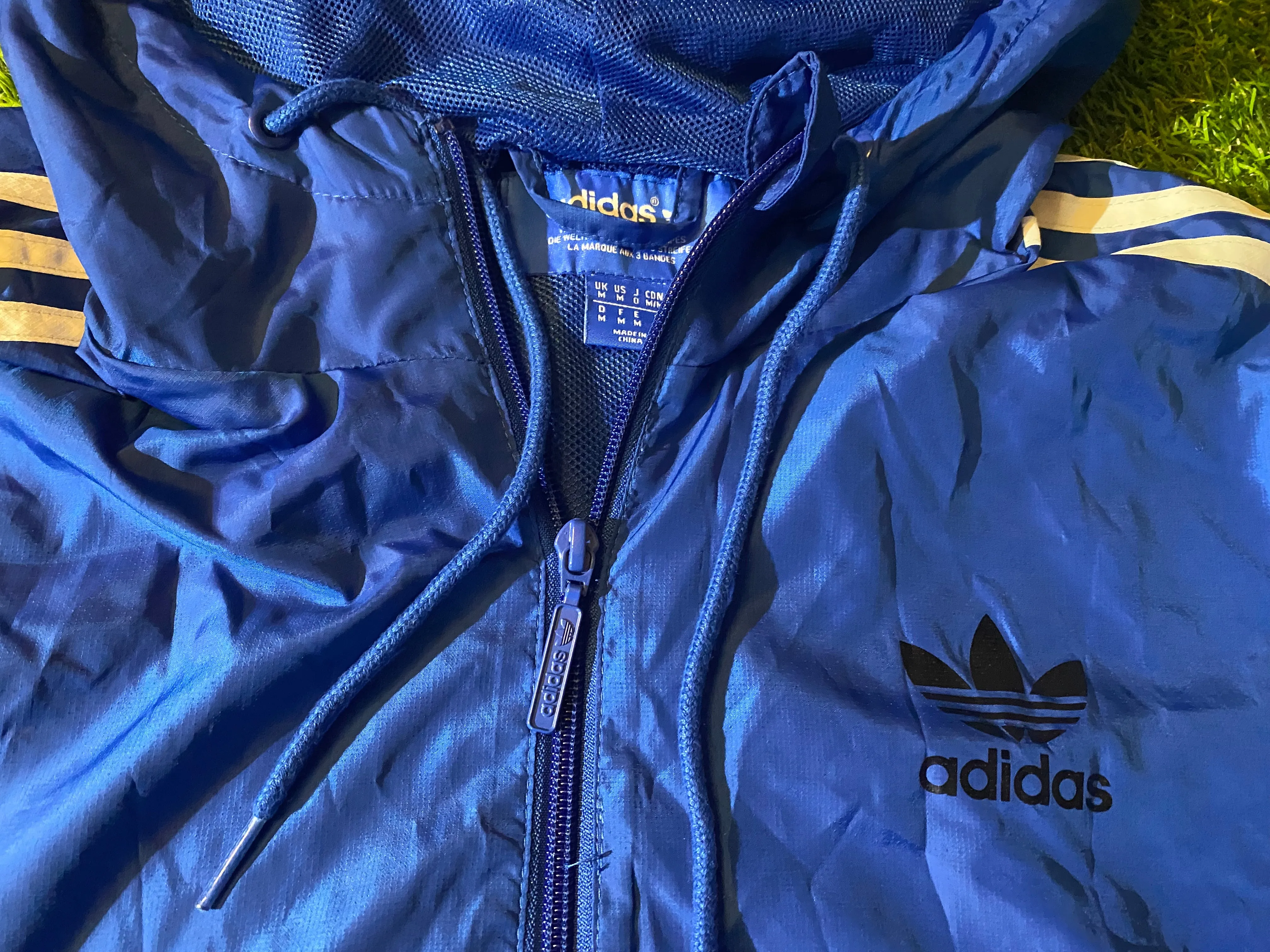 Adidas Sports 3 Stripes Medium Mans Lighter Full Zip Up Hooded Jacket / Coat