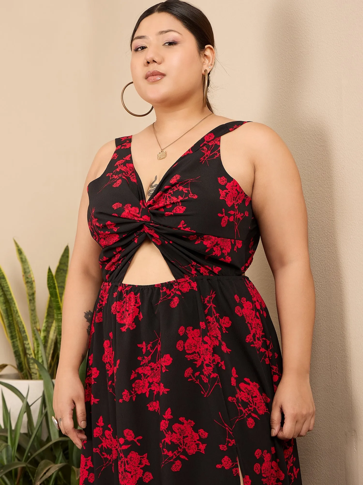 Berrylush Curve Women Black & Red Floral Printed V-Neck Cutout Back Tie-Up Thigh-High Slit Flared A-Line Maxi Dress