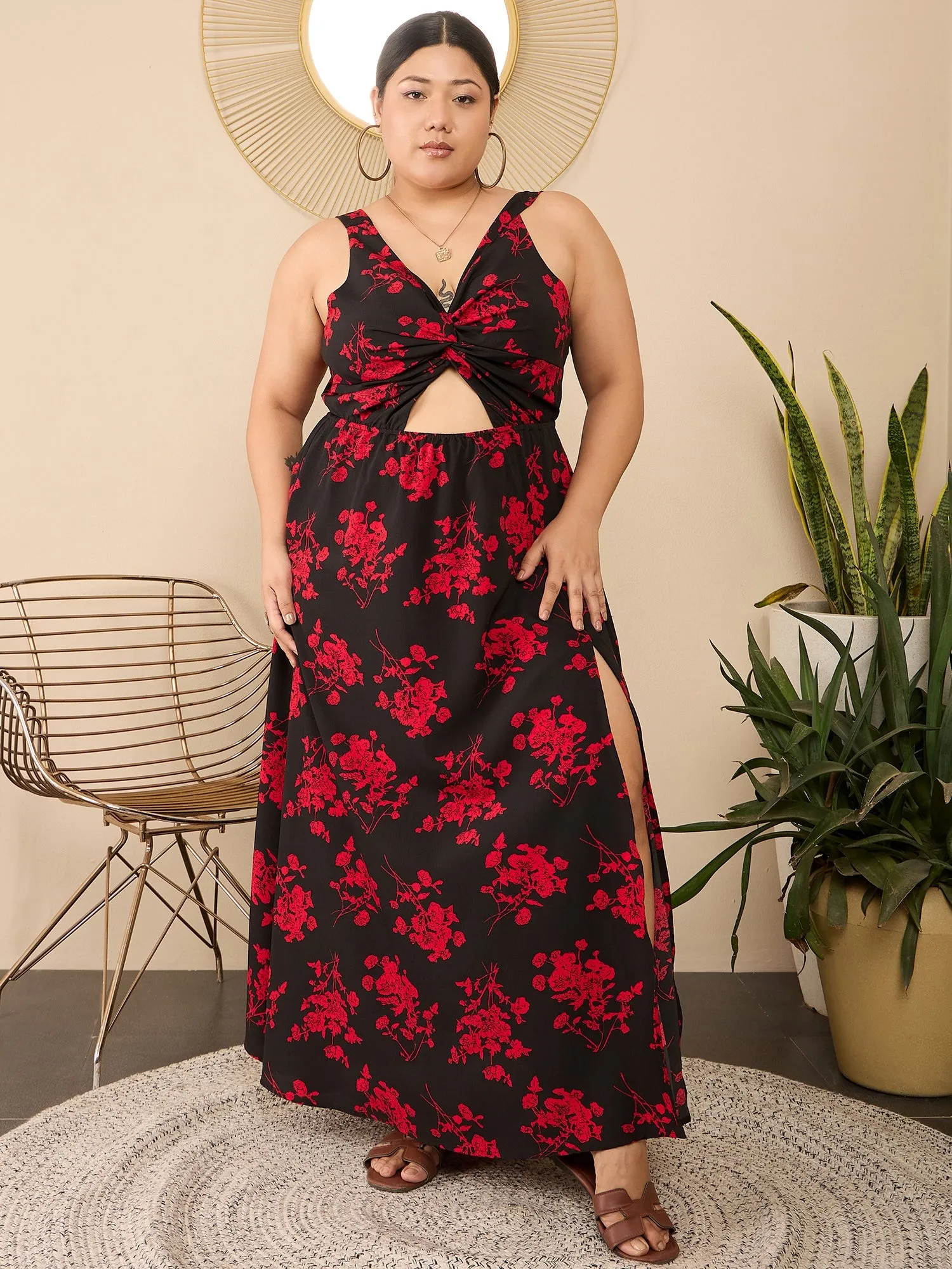 Berrylush Curve Women Black & Red Floral Printed V-Neck Cutout Back Tie-Up Thigh-High Slit Flared A-Line Maxi Dress