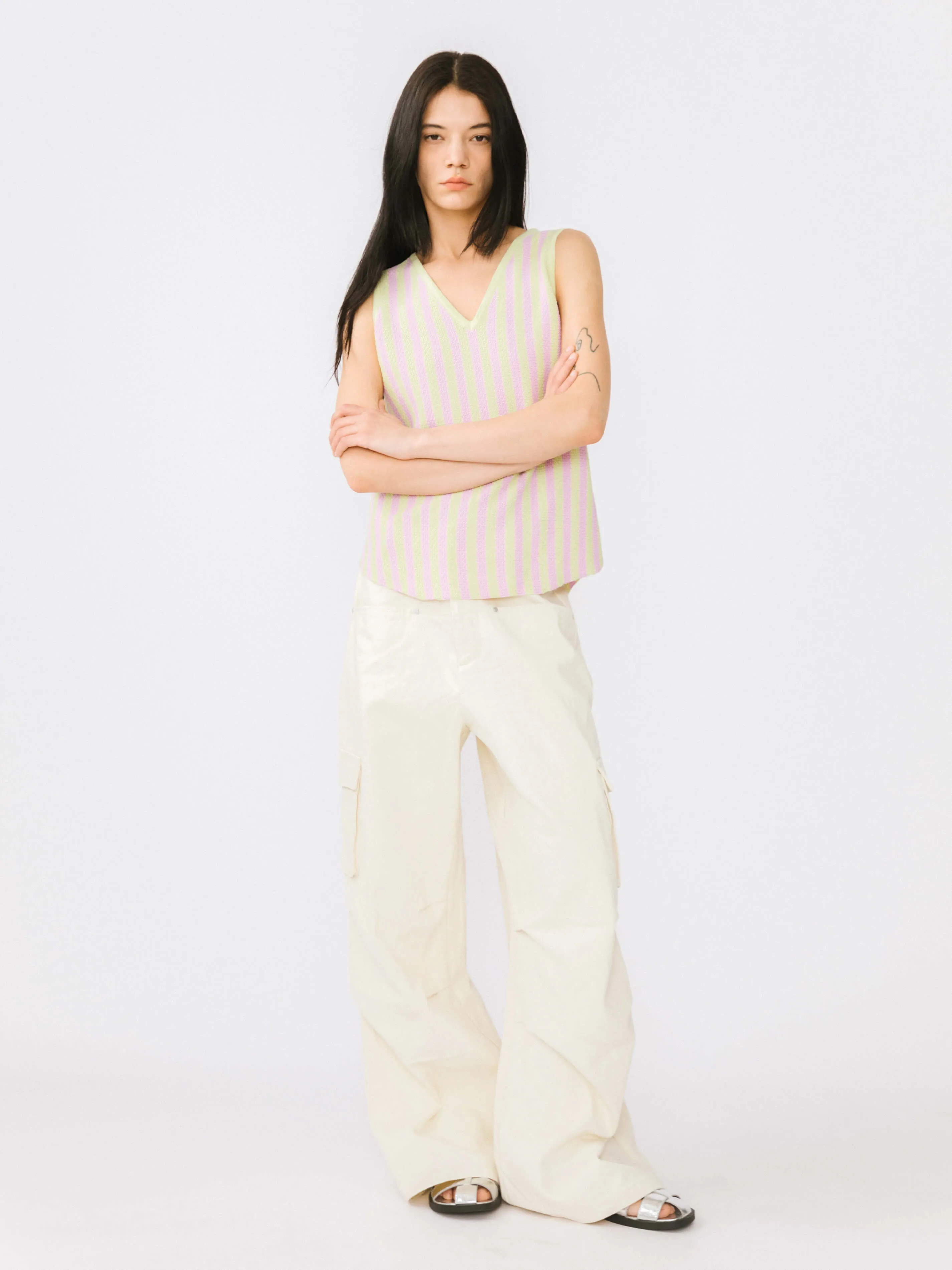 Contrast Color V-neck Loose Knit Tank Top