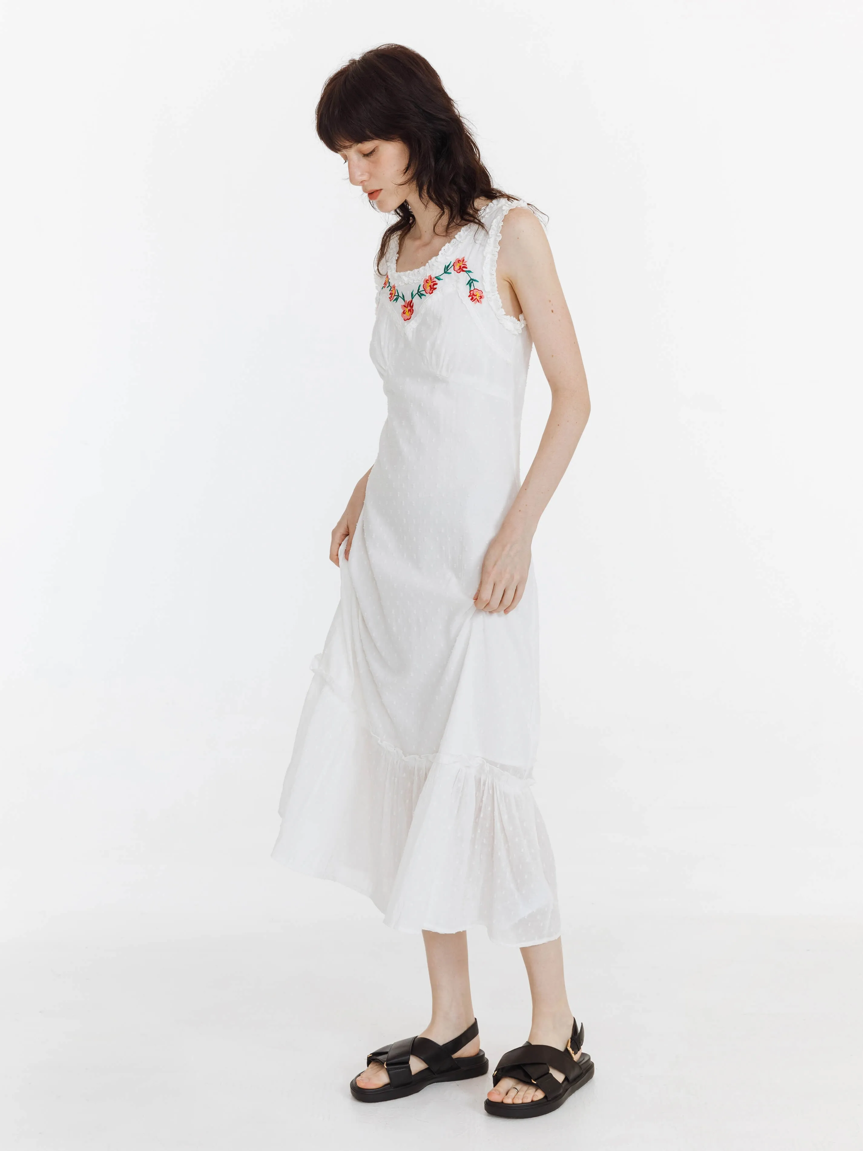 Floral Embroidered Sleeveless Maxi Dress