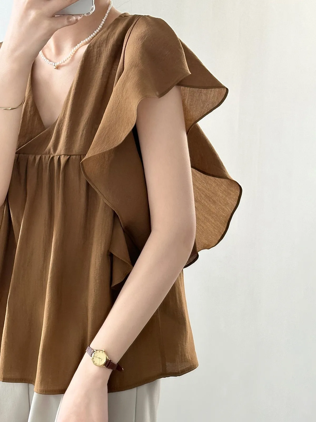 [Korean Style] Brown V-neck Ruffled Blouse