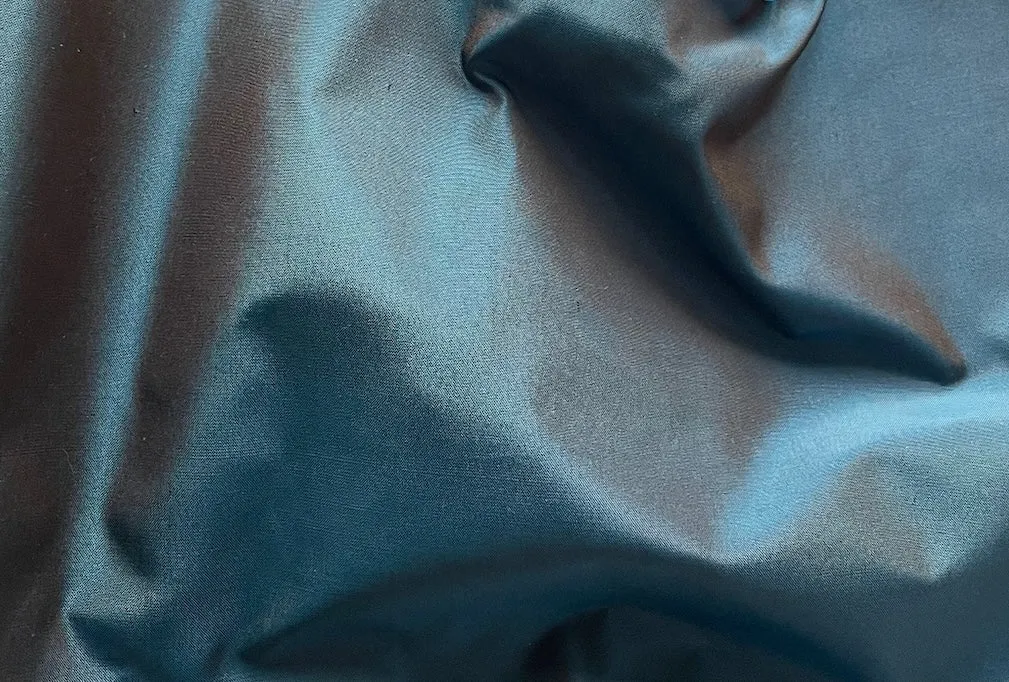 Luxurious Two-Tone Teal Blue Silk Taffeta (Made in Italy)