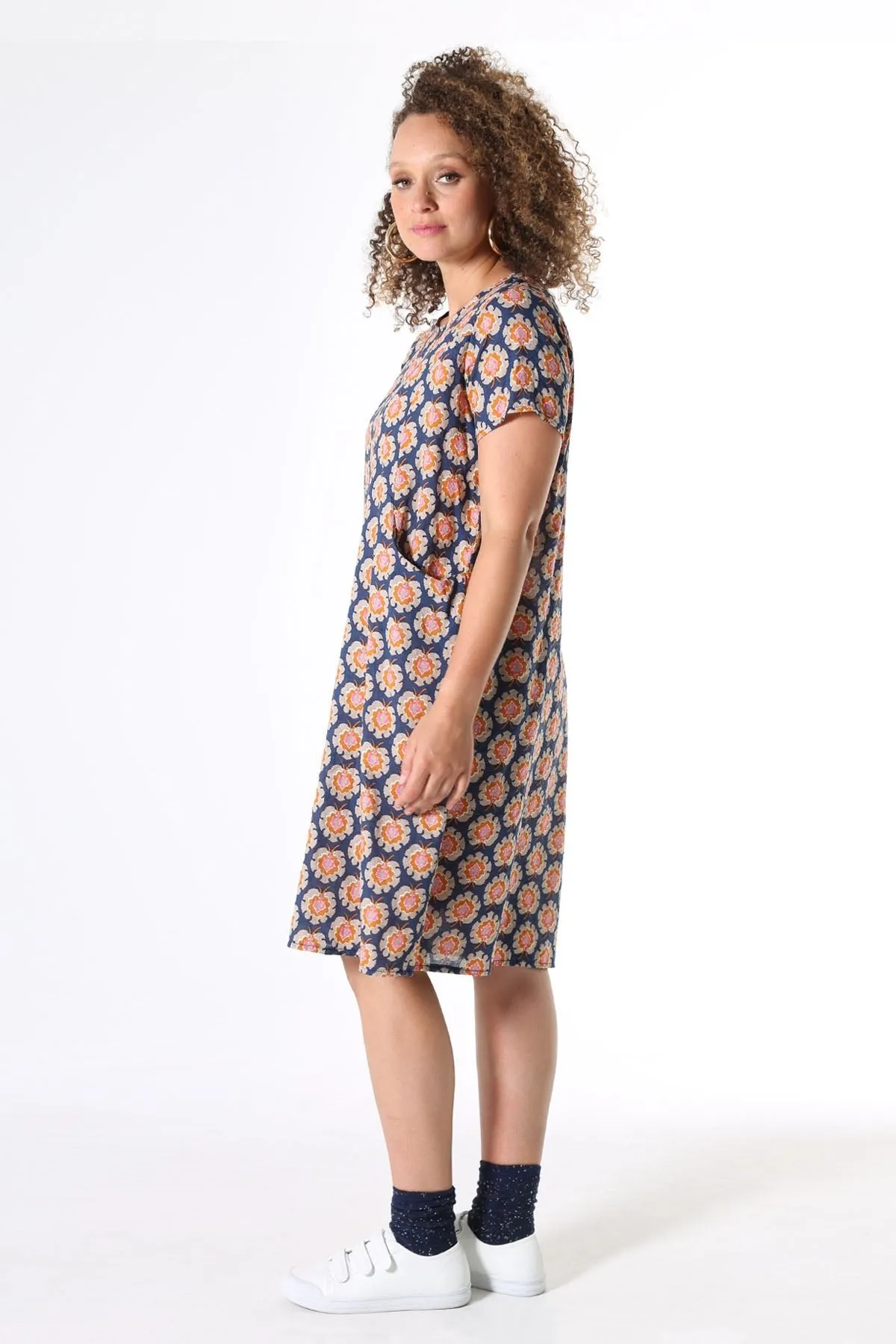 Olga-de-lis Shift Dress in Seersucker