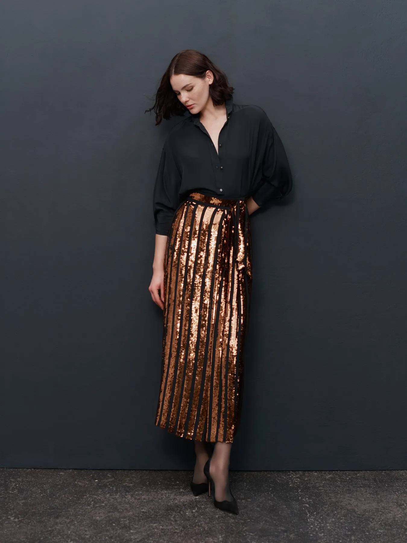 The Gallerist Shirt (Black Silk)